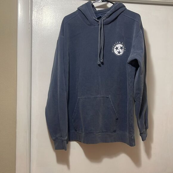 Elevated living hoodie large - Picture 3 of 6